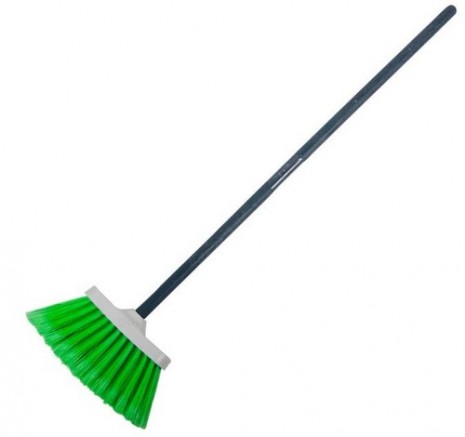 escoba.jpg